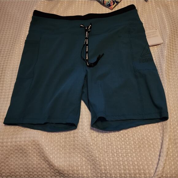 REEBOK NWT MENS SIZE XXL FITTED HIGH RISE SHORTS - Picture 1 of 7